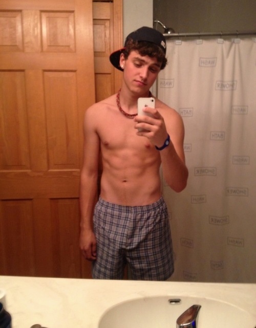 teen boys masturbating self pics